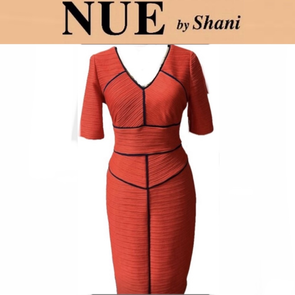 ❤️NUE by Shani Form Fitted dress Color is called Poppy  size 10 NWT